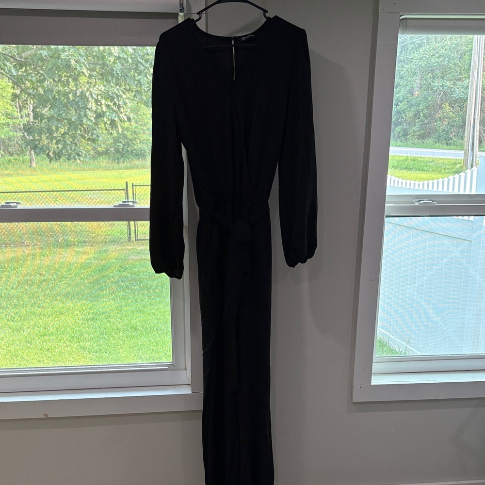 Chic Black Long Sleeve Dress